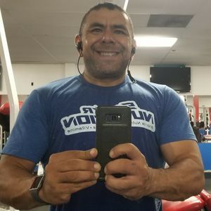 Meet your Posher, Adan